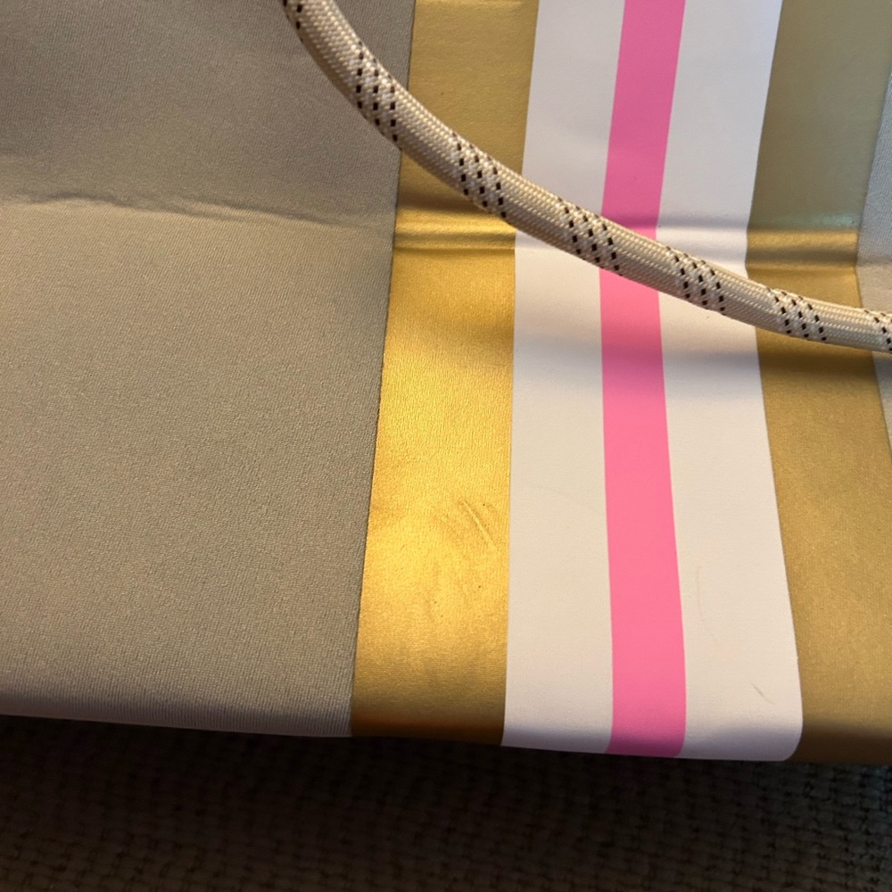 Shiraleah Neoprene Vesper Tote - Picture 7 of 14